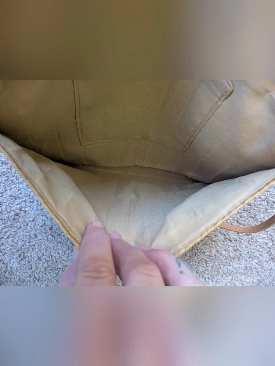 Woven Straw Envelope Adjustable Crossbody Clutch - Picture 9 of 11